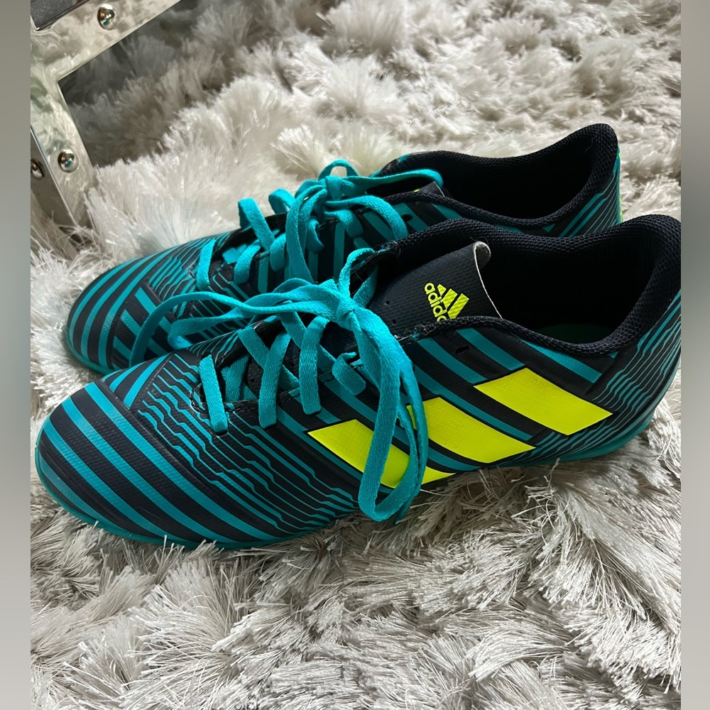 Adidas Size 7 Mens